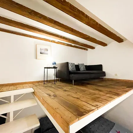 Ostello Private In Born - *