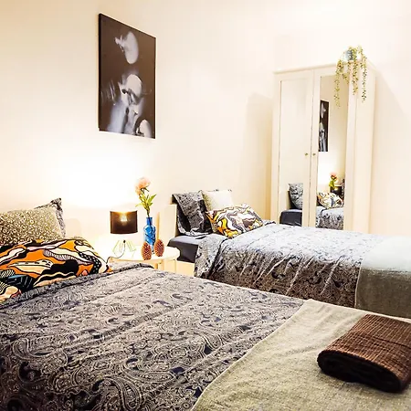 Ostello Private In Born - *